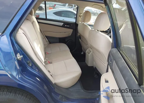 2015 Subaru Outback 2.5I Premium z USA, uszkodzony, nr VIN 4S4BSACC8F3214607